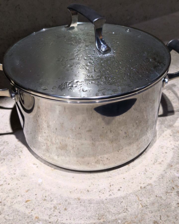 Cocina con encimera de madera de Indecor